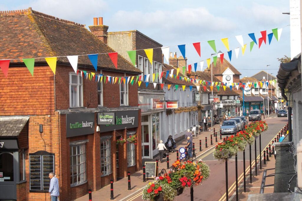 Lightning Fibre Announced as Main Sponsor of Hailsham Festival 2025 1 Lightning Fibre Announced as Main Sponsor of Hailsham Festival 2025 • Hailsham Chamber of Commerce